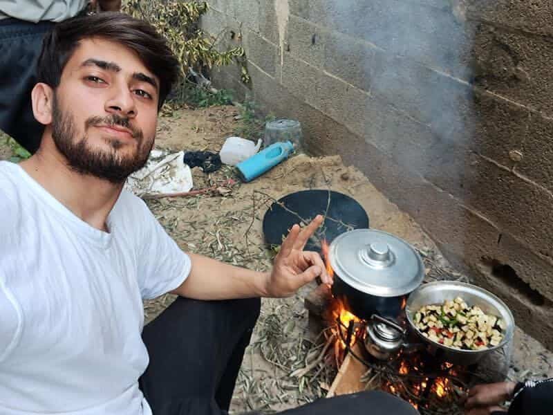 Ahmed Al-Yacoubi is cooking in Gaza